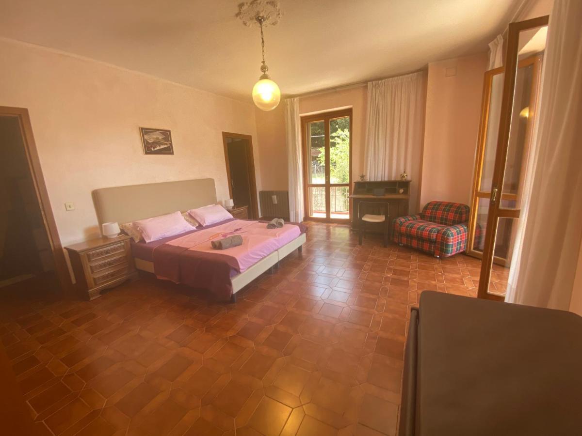 B&B Rox E Claudia Lugnola Екстериор снимка