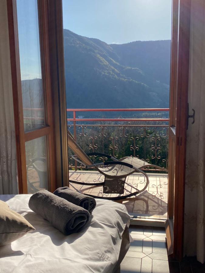B&B Rox E Claudia Lugnola Екстериор снимка